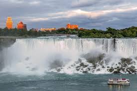 Niagara Falls evening tour