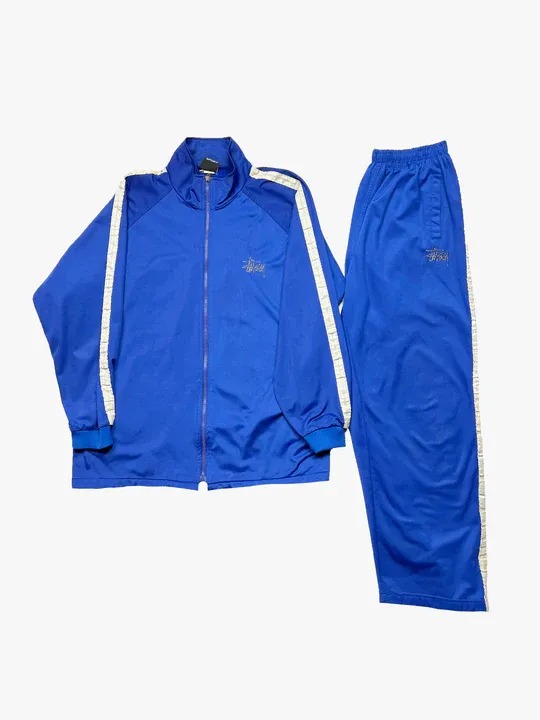 Stussy Tracksuit The Ultimate Blend of Streetwear Style, Comfort, and Everyday Luxury
